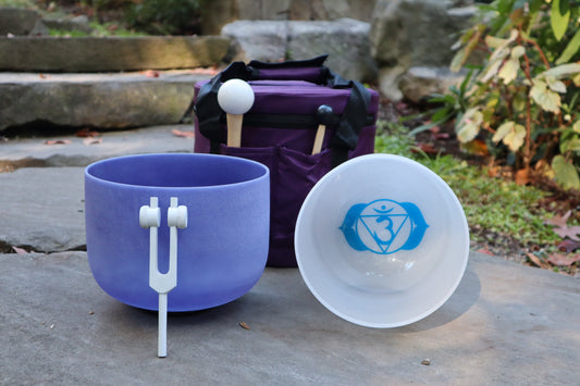 Sapphire Heart Chakra Bowl - Perfect Pitch - 432Hz Bundle, White Light 528 Hz Tuning Fork Bundle, 432hz, Mallet, O-Ring, Carry Case