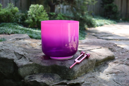 Pink Aura - Premium Clear 7" Crystal Singing Bowl and Tuning Fork , 432 Hz F-Note w/ Bag Bundle, 99% Quartz Crystal Bowl, Mallet, Case