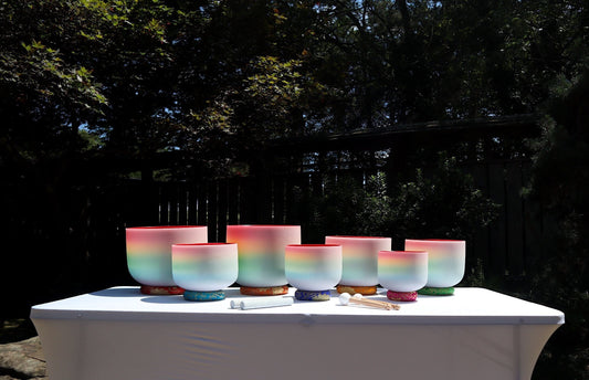Myriad Melodies' Perfect Pitch (5 Cents) 432 Hz 8-14 Classic Rainbow Color Singing Bowl Set - 2 Cases, 2 Mallets, 2 Suede Strikers