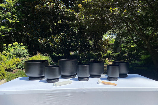 Myriad Melodies' Perfect Pitch (5 Cents) 432 Hz 6-12 Gravity Bowl Set - 2 Black Cases, Cushions, O-Rings, 2 Mallets 2 Strikers