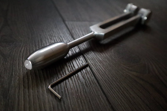 528 Hz Solfeggio Tuning Fork with Attenuator Extender - 10mm Crystal Attenuator - Lower Octave 528 Hz, Hematite, Black Onyx, Rose Quartz