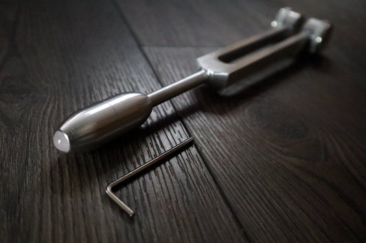 528 Hz Solfeggio Tuning Fork with Attenuator Extender - 10mm Crystal Attenuator - Lower Octave 528 Hz, Hematite, Black Onyx, Rose Quartz