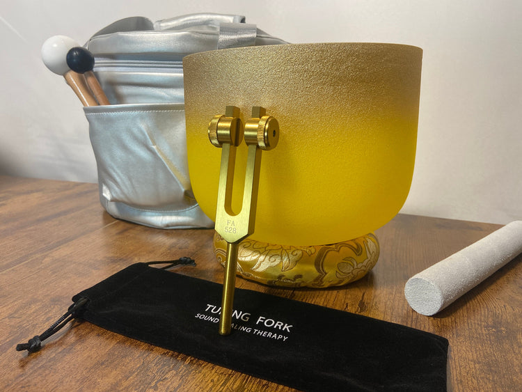 432 Hz Gold Frosted 8" Solar Plexus E Note Quartz Crystal Singing Bowl with Solar Plexus Tuning Fork, Mallet, O-Ring, Cushion, Carry Case