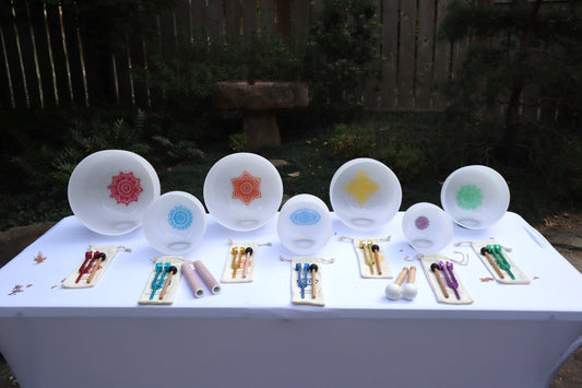 Myriad Melodies' Perfect Pitch (5 Cents) 432 Hz Lotus Mandala Set - 10 Chakra Tuning Forks - 10 Crystal Attenuators - Protective Cases