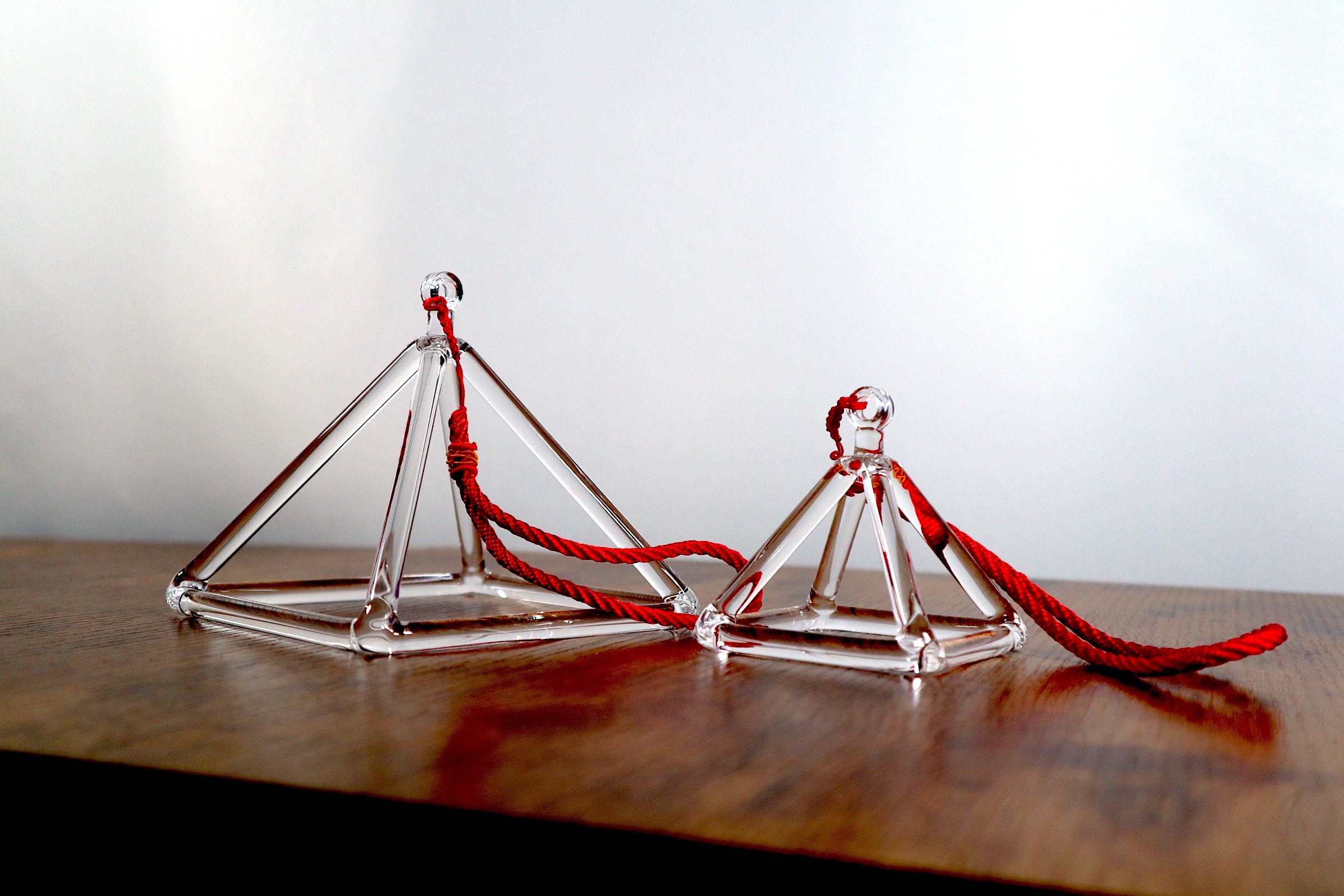 TOPFUND Blue Crystal Singing Pyramid 8 Inch With