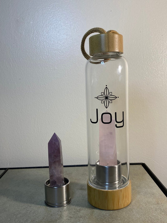 JOY Crystal Infused Borosilicate Glass Water Bottle Healing Rose Quartz And Amethyst Wand Point Inserts with Bamboo Lid and Base - Myriad Melodies