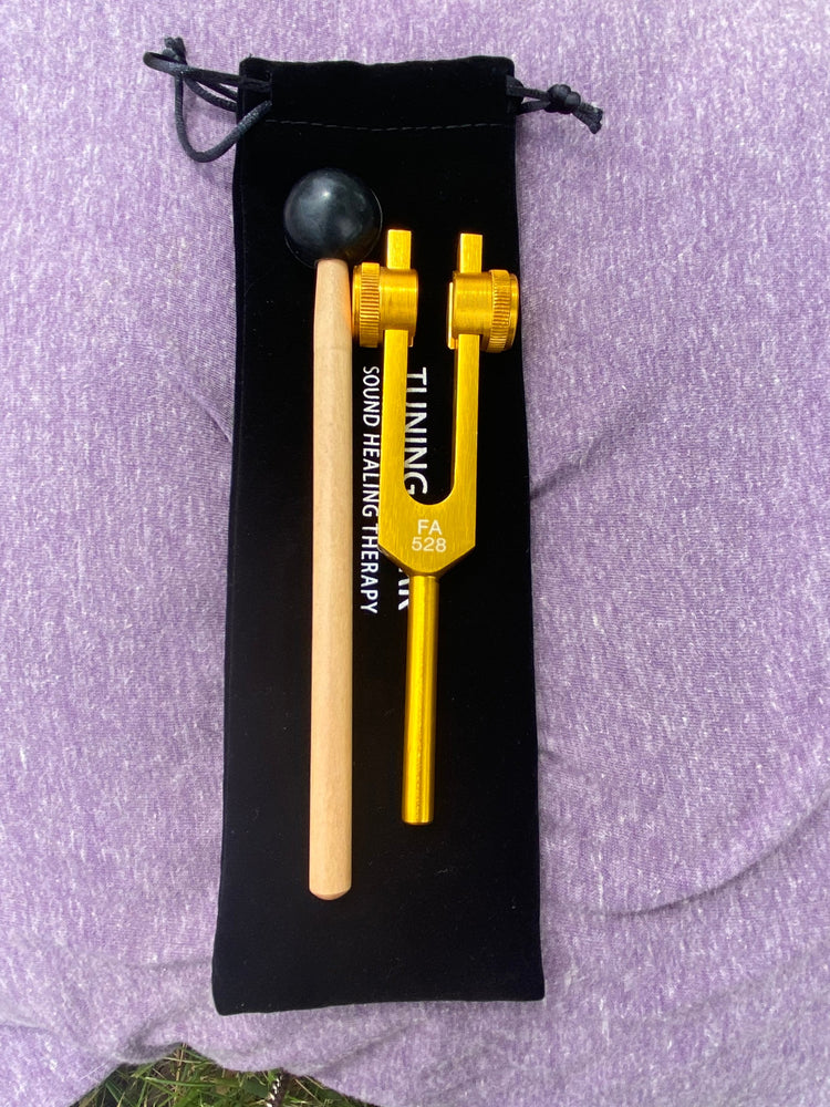 Gold FInish 432 Hz ad 528 Hz Set Best Tuning Forks for Vibration - Attenuator Handle Extender with 10mm Crystal