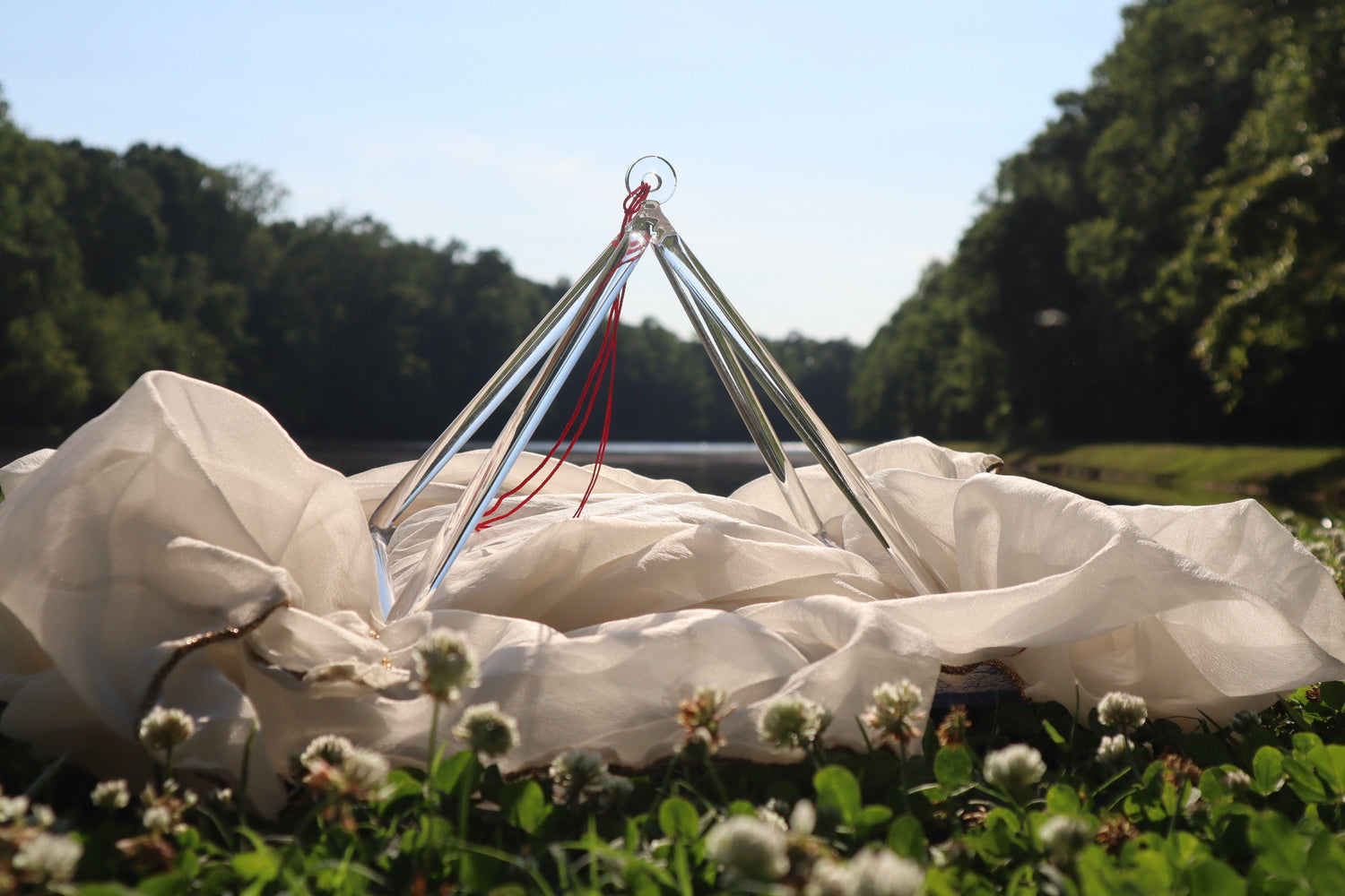 10” Clear Quartz Crystal Singing Pyramid Sound Vibration Musical Instrument With Carry Bag and Striker