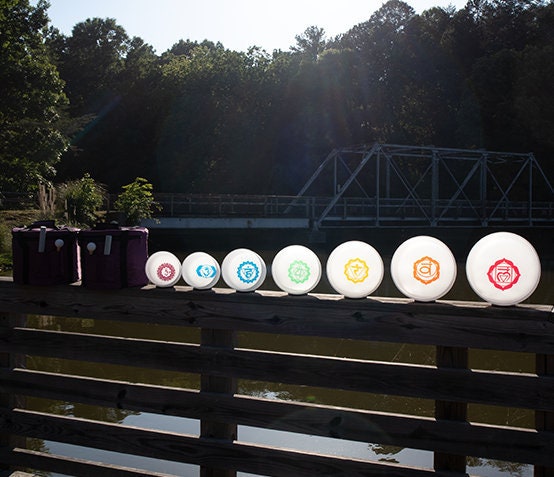 Myriad Melodies' Perfect Pitch (5 Cents) 432HZ Chakra Symbol Crystal Singing Bowl 7pc Set - 2 Cases, 2 Mallets, 2 Suede Strikers, 8 O-Rings