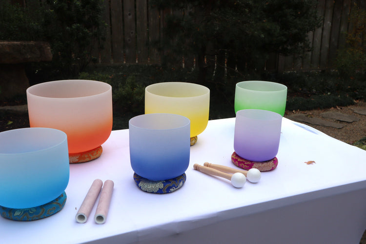 Myriad Melodies' Perfect Pitch (5 Cents) 432 Hz Soft Light Singing Bowl Set - 2 Cases, Cushions, O-Rings, 2 Mallets 2, Suede Strikers