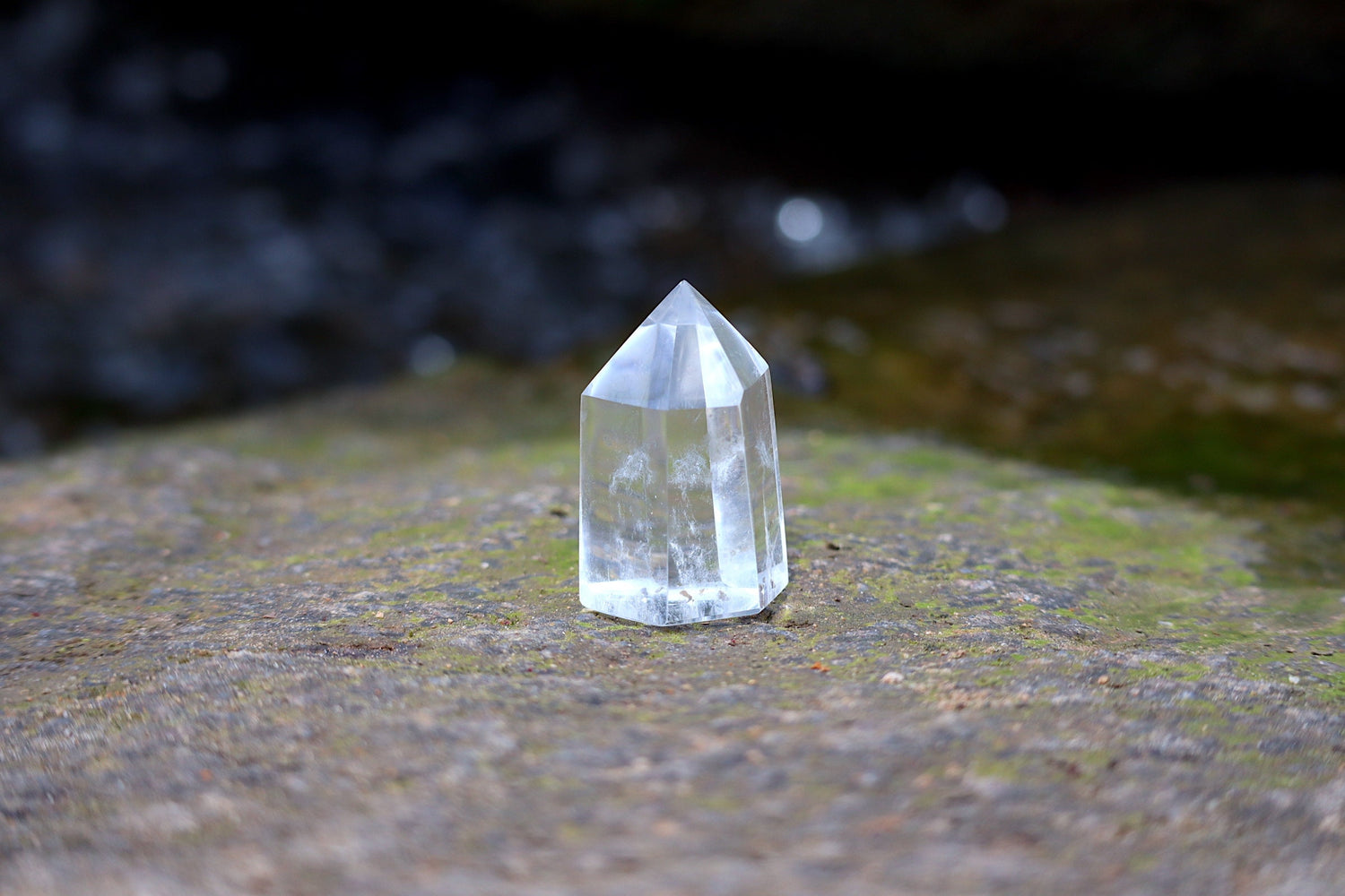 Crystal Resonator 4096 Hz - Vibration Crystals - Professionally Tuned .25 Hz - Angel Tuner, Gemstone Points, Crystal Vibration Kit