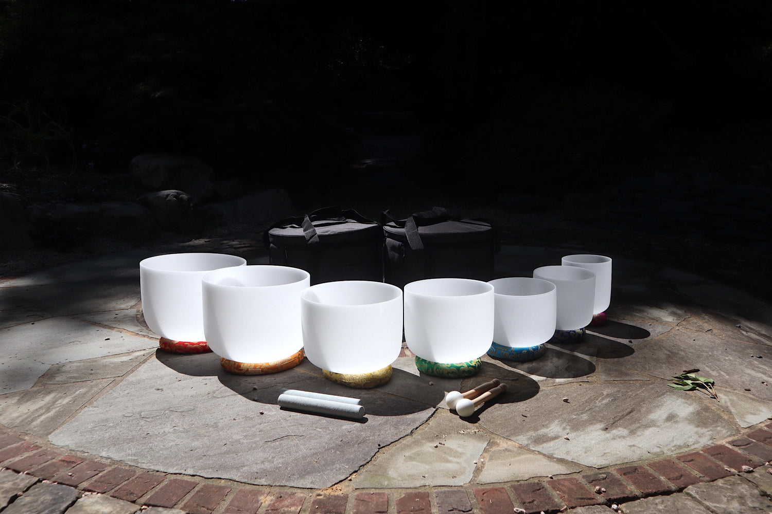 Myriad Melodies' Perfect Pitch (5 Cents) 432 Hz 6”-12" Quartz Crystal Singing Bowl 7pc Set With 2 Black Cases - 2 cases 2 Strikers 2 Mallets