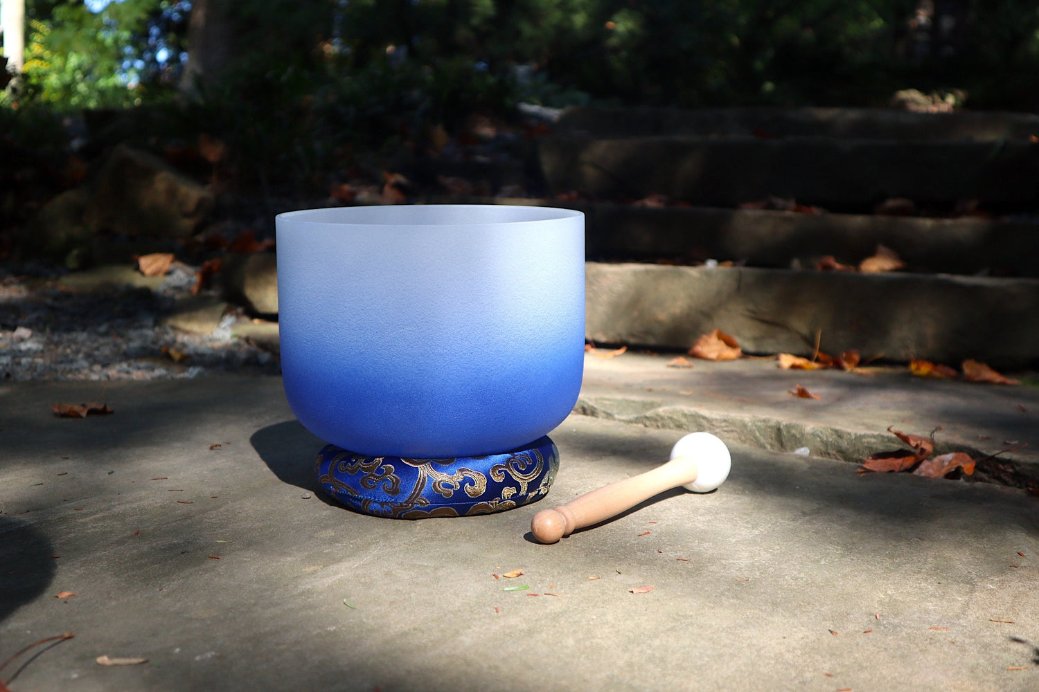 432 Hz 8” Soft Light 3rd Eye Chakra Crystal Singing Bowl with 3rd Eye Chakra Tuning Fork, Cushion, Mallet, O-Ring