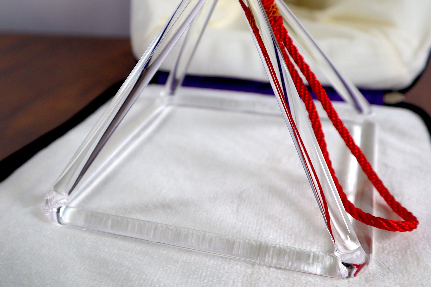 6” Clear Quartz Crystal Singing Pyramid Sound Vibration Musical Instrument With Crystal Striker And Padded Carry Case