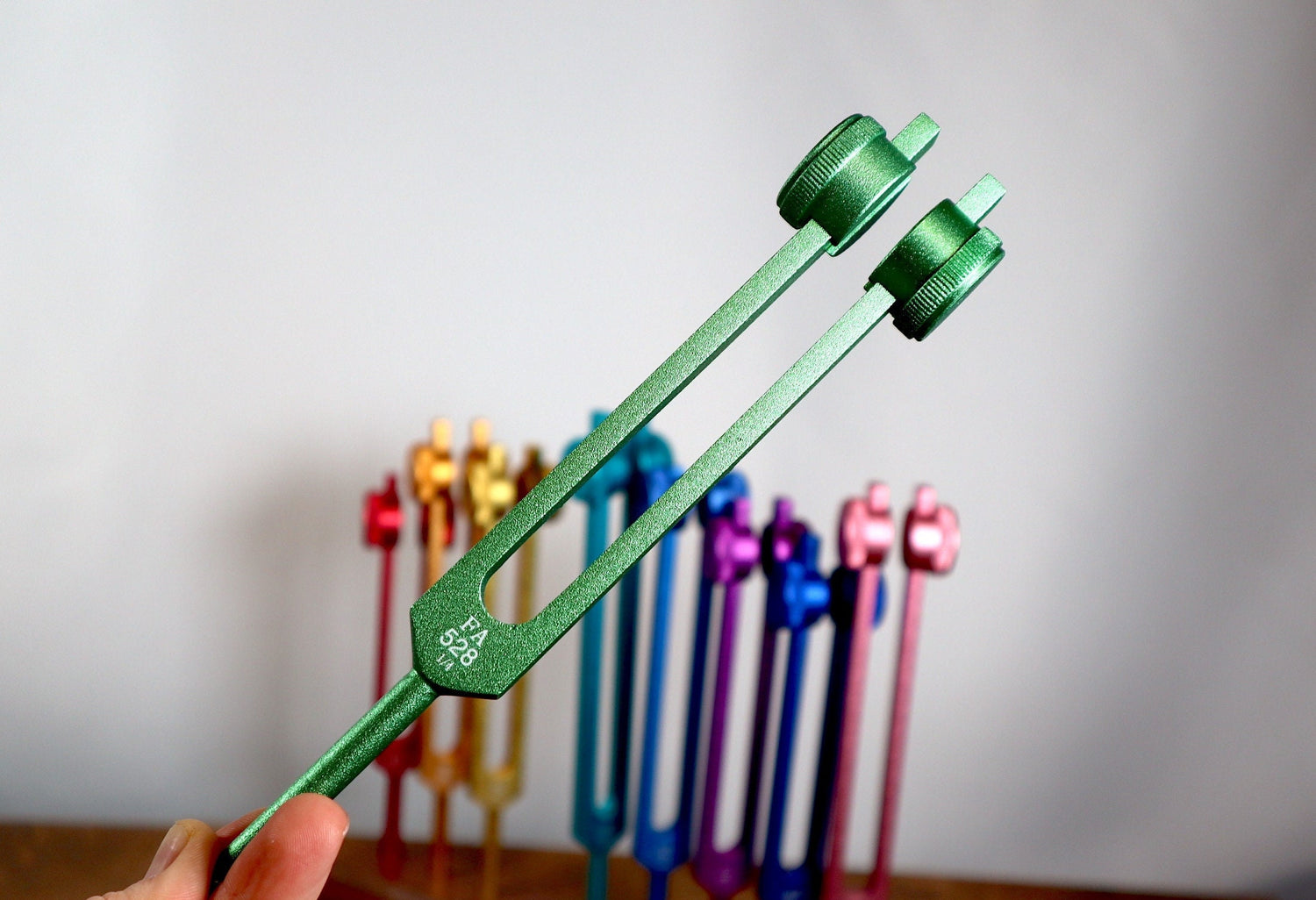 528 Hz Green Weighted Solfeggio Tuning Fork For Vibration, Extended Resonance, Bio-field, Sound Vibration