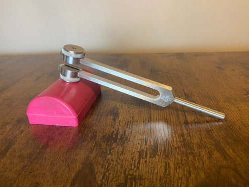 528 Hz Green Weighted Solfeggio Tuning Fork For Vibration