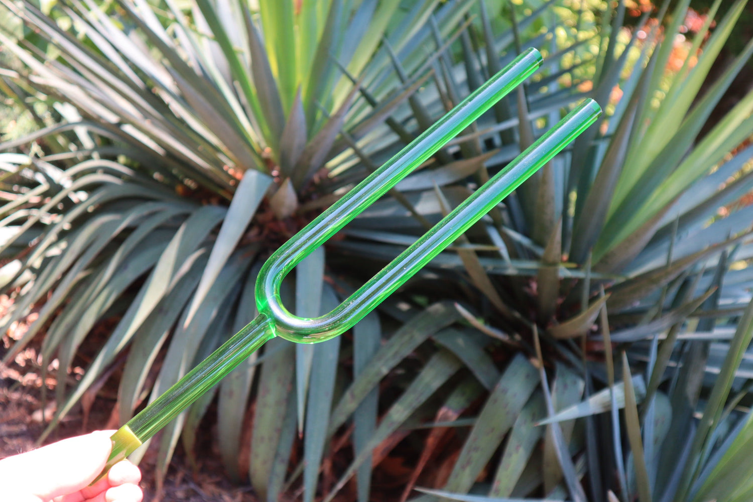 Crown Chakra Crystal Tuning Fork - 16mm - F-Note - Corresponds to the Heart Chakras - Carry Case - Crystal Vibration, Sound Vibration