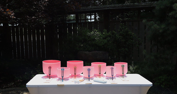 Myriad Melodies' Perfect Pitch (5 Cents) 432 Hz Light Pink Set - 10 Chakra Tuning Forks - 10 Crystal Attenuators - Protective Cases