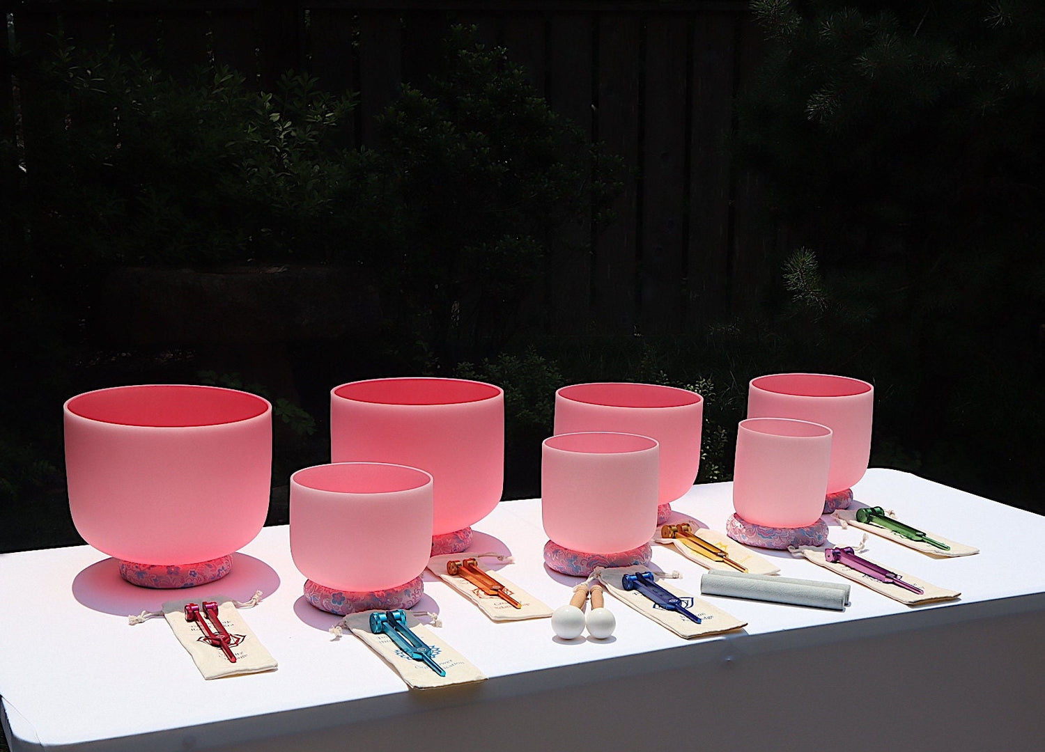 Myriad Melodies' Perfect Pitch (5 Cents) 432 Hz Light Pink Set - 10 Chakra Tuning Forks - 10 Crystal Attenuators - Protective Cases