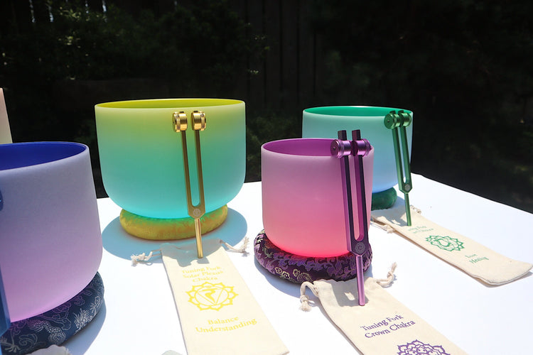 Myriad Melodies' Perfect Pitch (5 Cents) 432 Hz Chakra Light Set - 10 Chakra Tuning Forks - 10 Crystal Attenuators - Protective Cases