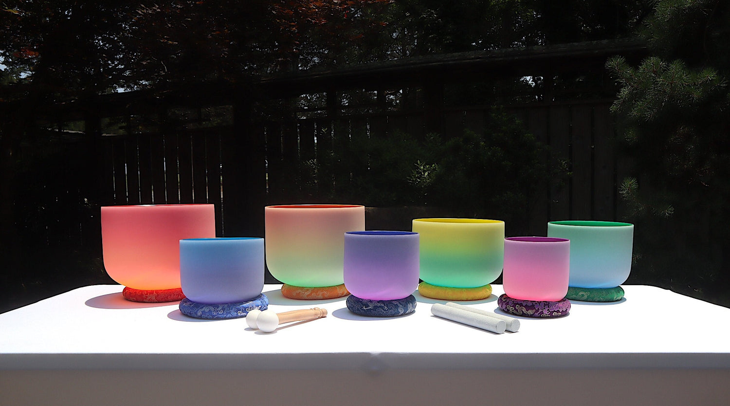 Myriad Melodies' Perfect Pitch (5 Cents) 432 Hz Chakra Light Singing Bowl Set - 2 Cases, Cushions, O-Rings, 2 Mallets 2 Strikers,