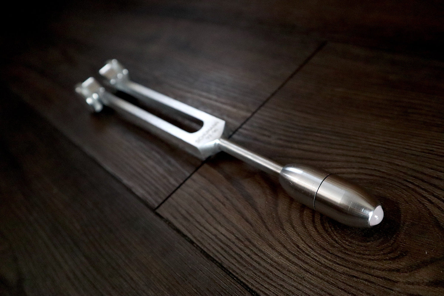 93.96hz Schumann with Attenuator Extender - Custom 10mm Crystal Attenuator Handle - Hematite, Black Onyx, Rose Quartz