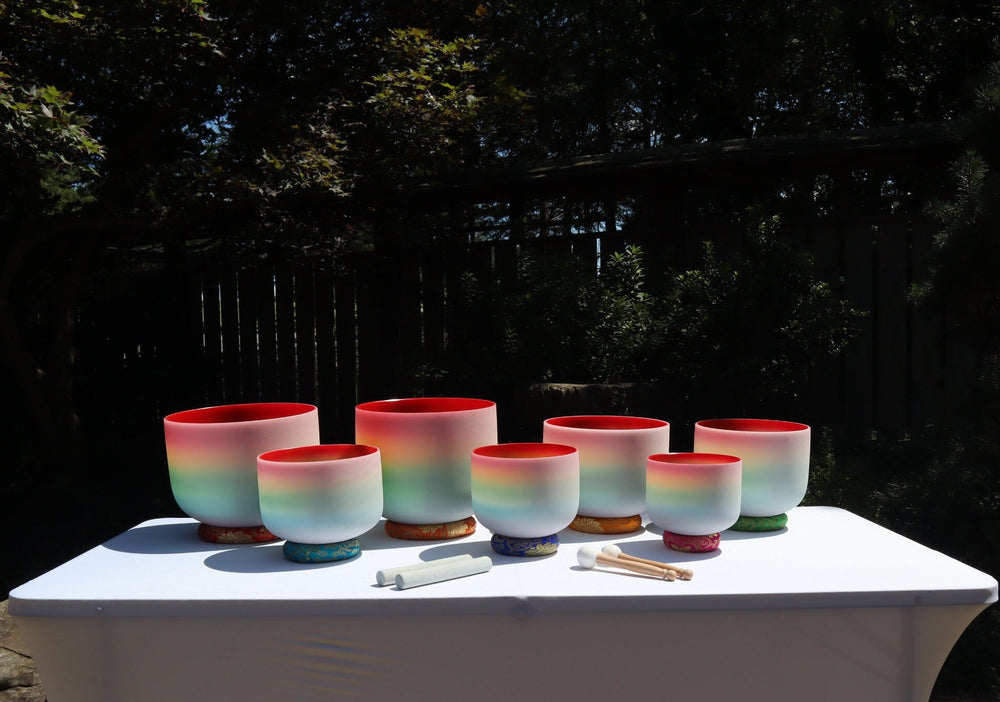 Myriad Melodies' Perfect Pitch (5 Cents) 432 Hz 8-14 Classic Rainbow Color Singing Bowl Set - 2 Cases, 2 Mallets, 2 Suede Strikers