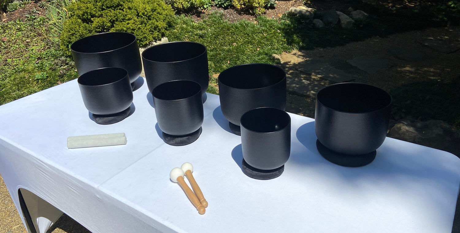 Myriad Melodies' Perfect Pitch (5 Cents) 432 Hz 6-12 Gravity Bowl Set - 2 Black Cases, Cushions, O-Rings, 2 Mallets 2 Strikers