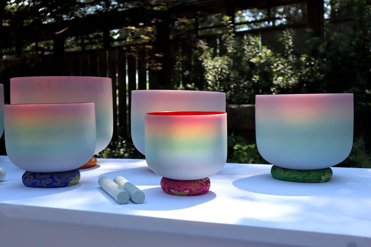 Myriad Melodies' Perfect Pitch (5 Cents) 432 Hz 8-14 Classic Rainbow Color Singing Bowl Set - 2 Cases, 2 Mallets, 2 Suede Strikers