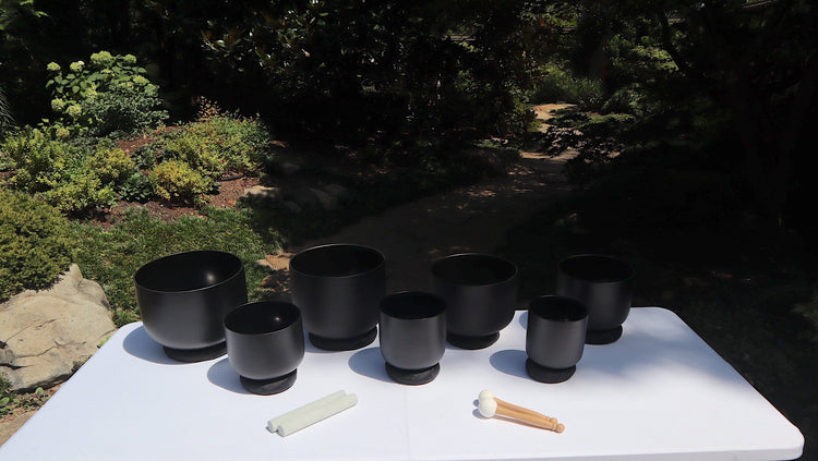 Myriad Melodies' Perfect Pitch (5 Cents) 432 Hz 6-12 Gravity Bowl Set - 2 Black Cases, Cushions, O-Rings, 2 Mallets 2 Strikers