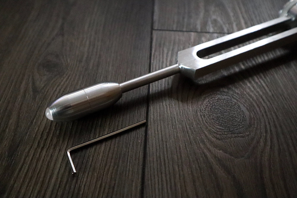 528 Hz Solfeggio Tuning Fork with Attenuator Extender - 10mm Crystal Attenuator - Lower Octave 528 Hz, Hematite, Black Onyx, Rose Quartz