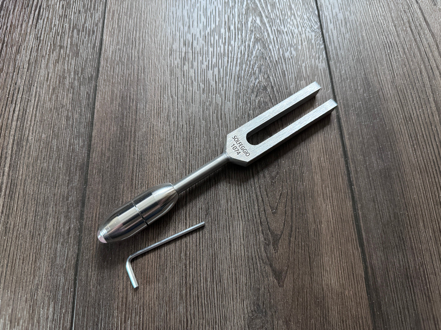 1074 Hz Solfeggio Unweighted Tuning Fork For Vibration - Soul Star Drawstring Pouch - Attenuator Extender - Massage, Acupressure, Biofield