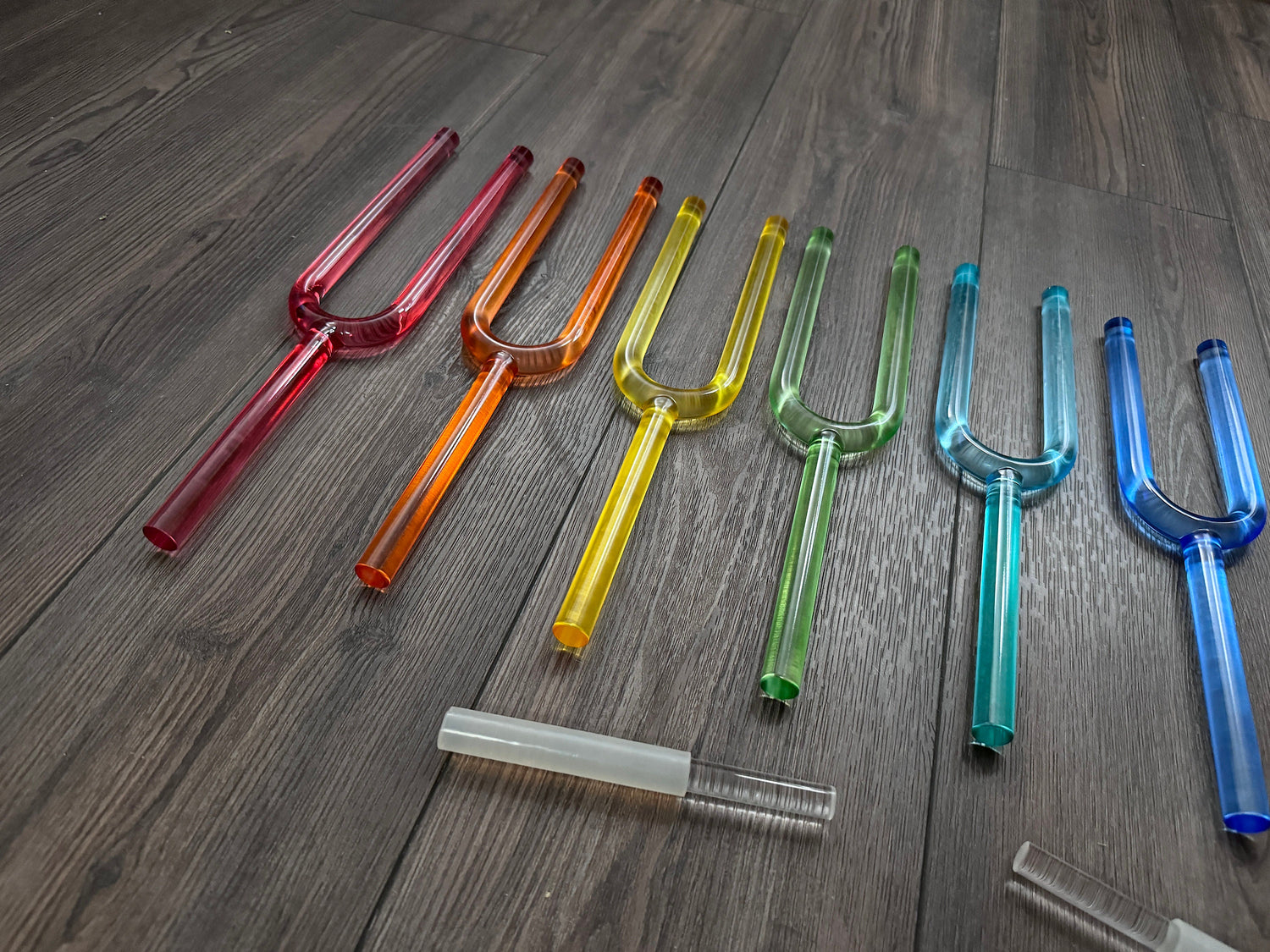 Ultra Smooth 8pc Crystal Tuning Fork - Long Lasting Resonance - 16mm - Metal Carry Case - Crystal Vibration, Premium Offering to Clients