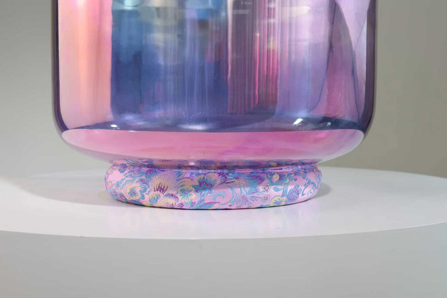 12" Aurora Premium Clear Crystal Singing Bowl w/ Tuning Fork, Suede Striker, Cushion, O-Ring, and Silver Padded Case