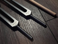 89Hz and 144Hz - Fibonacci, Golden Ration Tuning Fork Set - Gamma Binaural Beat Entrainment - Handle Extender with 10mm Crystal - Gray