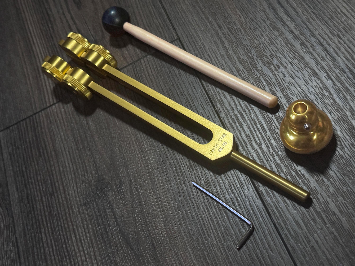 Myriad Melodies' Earth Star 68.05 Hz Tuning Fork with Premium Weighted Boot for Reflexology, Acupressure, and Bone-tuning Techniques