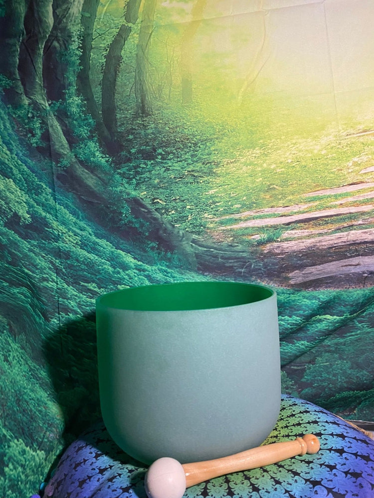 8" Luminous Green Crystal Singing Bowl 432 Hz F Note Heart Chakra - 99.9 % Quartz, Sound Healing, Rubber Mallet and O-ring Included - Myriad Melodies