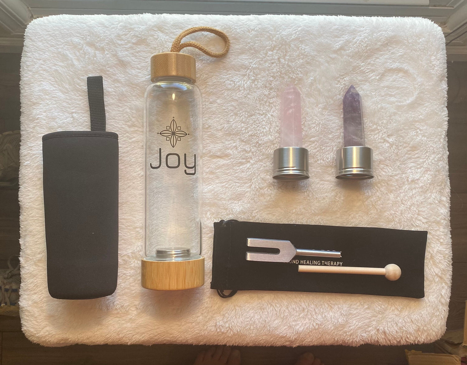 JOY Crystal Infusion Kit - Resonator 4096 Hz Vibration Rose Quartz And Amethyst Wand Point Inserts with Bamboo Lid and Base