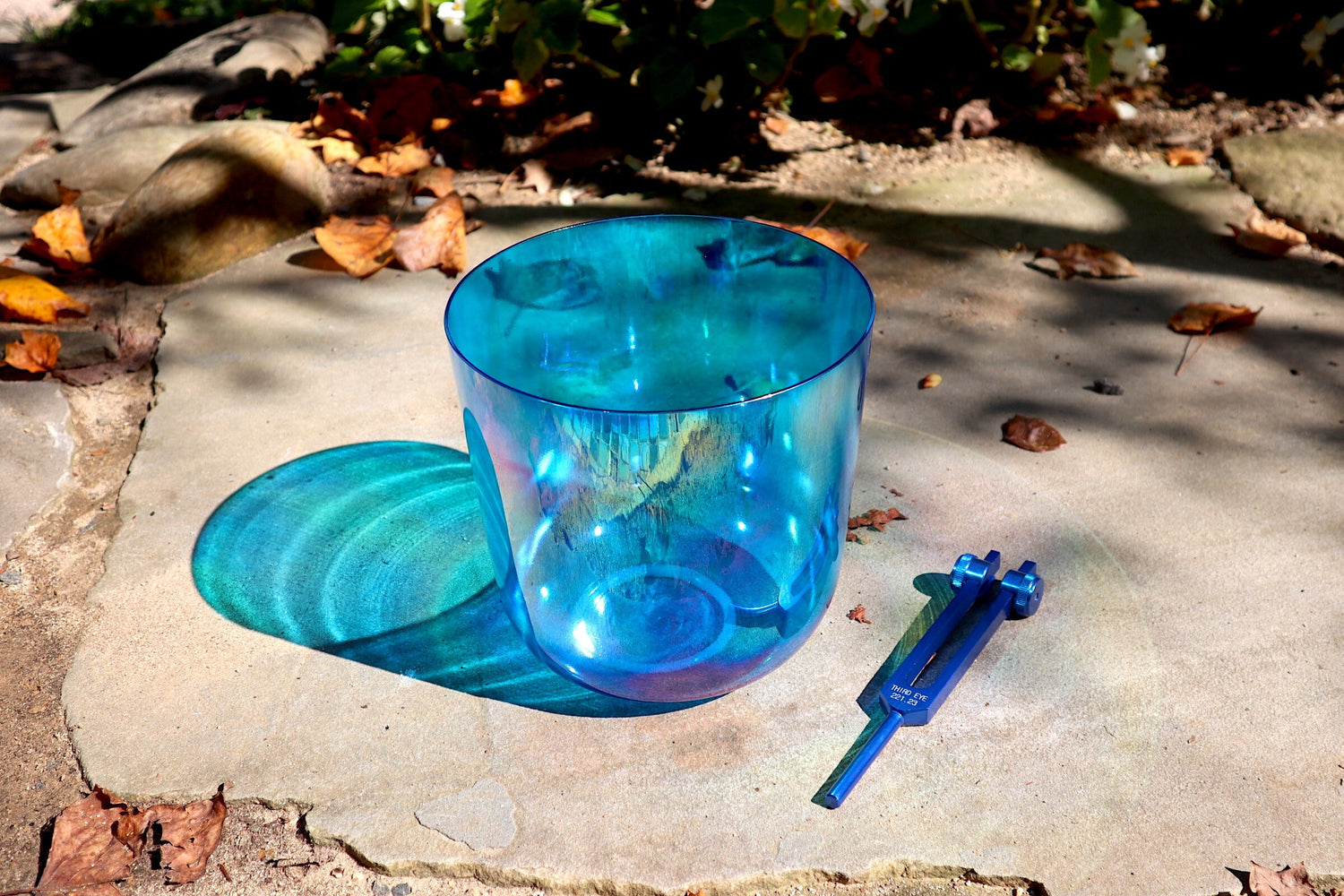 Cosmic Blue - Premium Clear 7.5" Crystal Singing Bowl w/ Tuning Fork 432 Hz Throat Chakra G Note, Suede Striker, O-Ring, and Carry Case